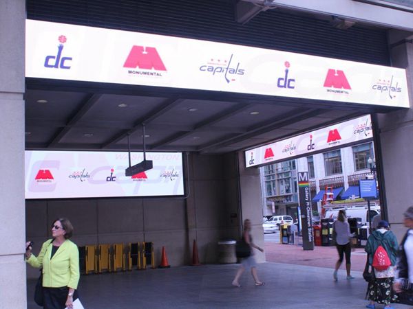 美（měi）國華盛頓威瑞森中心室外led全彩（cǎi）顯示屏