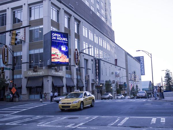 美國北卡羅來納Epi中（zhōng）心led室外全彩顯示屏