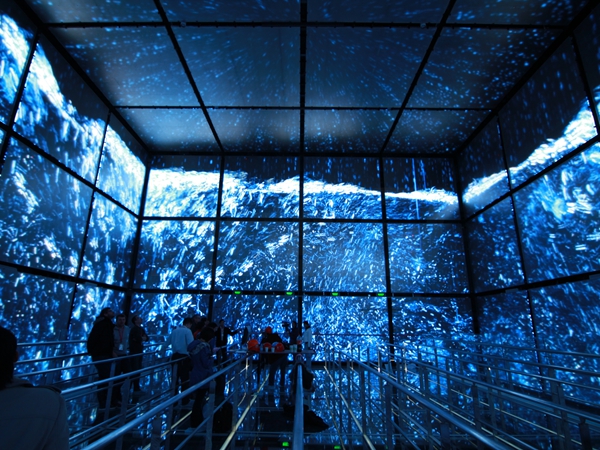 上海世博（bó）會 國家電網館全彩LED顯示屏