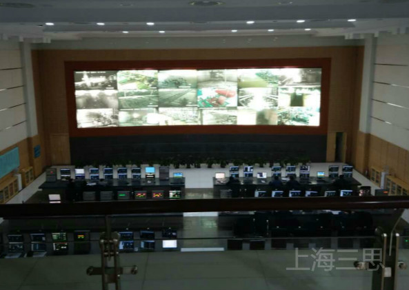 安防控（kòng）製室LED顯示屏