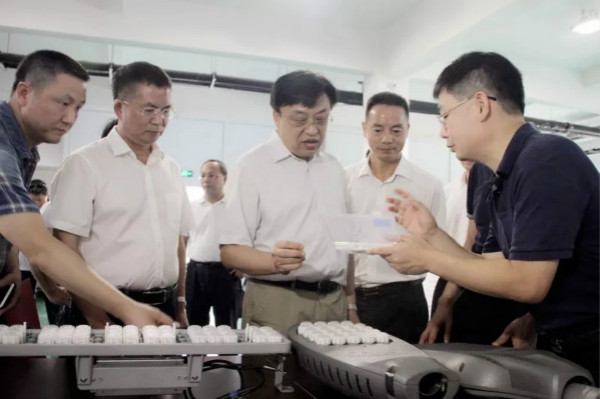 浙（zhè）江省委常委、常務（wù）副省長馮（féng）飛到99精品国产兔费观看久久99調研