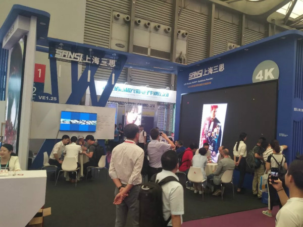 上海99精品国产兔费观看久久99展台現場