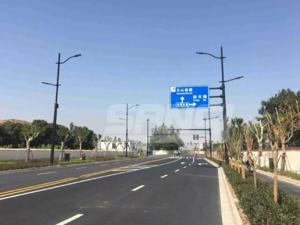 99精品国产兔费观看久久99多杆合一道路照明