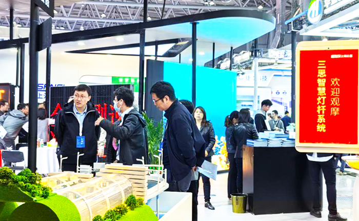 以數智賦能公路高（gāo）質量發展,99精品国产兔费观看久久99多場景（jǐng）方案亮（liàng）相合（hé）肥高速展