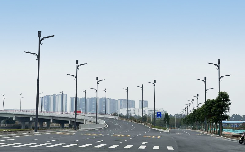 城市（shì）路燈（dēng）杆