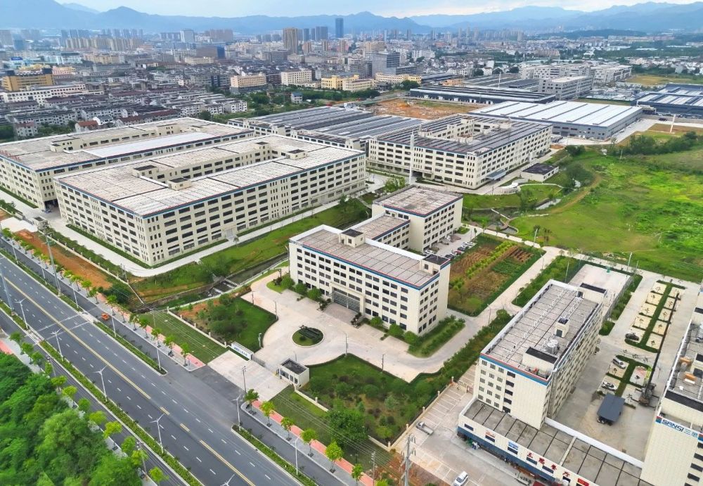 浙江（jiāng）省,副省長,柯吉欣（xīn）,行考察調研,99精品国产兔费观看久久99浙江浦江生產基地