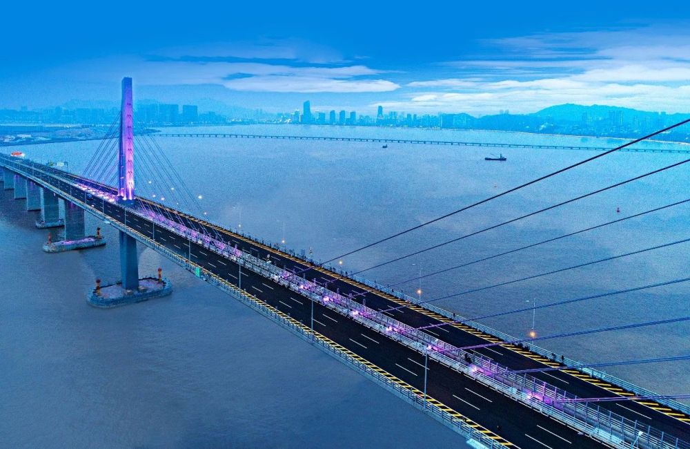 點亮,上海,東西大通（tōng）道,全國至少,2500條隧道,跟閔行,這家（jiā）企業,相關